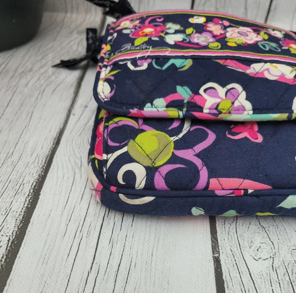 Vera Bradley Hipster Crossbody RIBBONS Winter 2012 Navy Blue Floral Pink - Picture 13 of 16